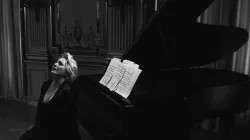 Patricia Racette looking up